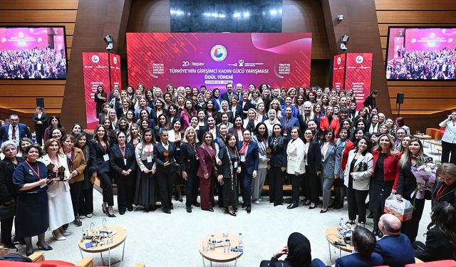Türkiye’nin Girişimci Kadın Gücü Ödülleri TOBB’da sahiplerini buldu