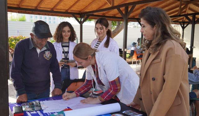 Konyaaltı'nda halk sağlığı buluşmaları devam ediyor