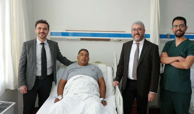 Aydın'da sağlıkta devrim! Ağız içinden alınan doku ile yeni idrar yolu oluşturuldu