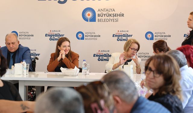 Başkan Vekili Özdemir engellilere hizmet veren STK temsilcileri ile buluştu