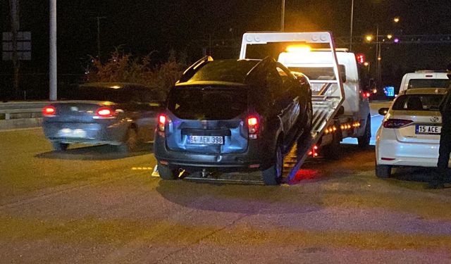 Ehliyetini yenilemediği için ceza yedi! Ceza yememek için Polisi tehdit etti