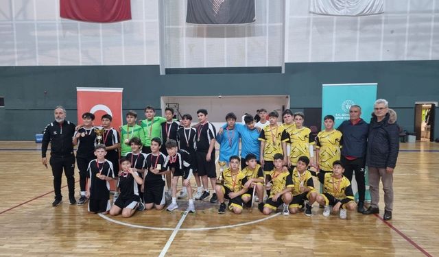 Köyceğizli hentbolcular önemli dereceler elde etti