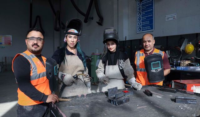 Mersin’in ustaları bu merkezden çıkıyor