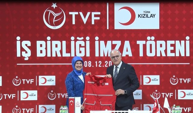 Türk Kızılay Başkanı Yılmaz’dan Kızılay açıklaması