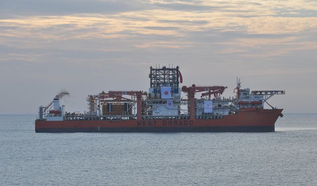 Türkiye'nin 6'ıncı sondaj gemisi Mersin'e ulaştı