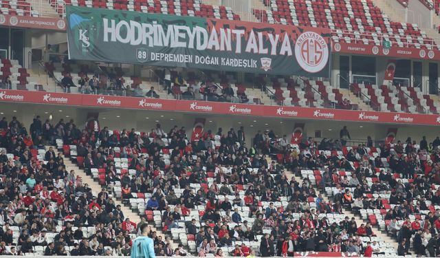 Enkazdan doğan kardeşlik… İşte Antalyaspor-Kocaelispor kardeşliğinin öyküsü