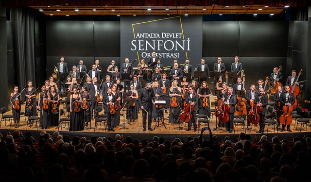 Antalya Devlet Senfoni Orkestrası sanatseverlerle buluştu