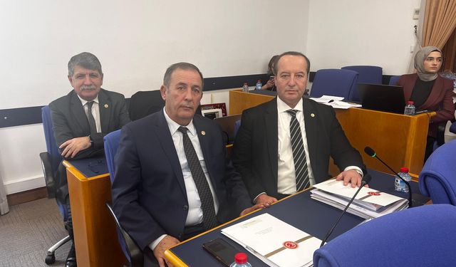 Antalya’dan Cumhuriyet ve karne tepkisi