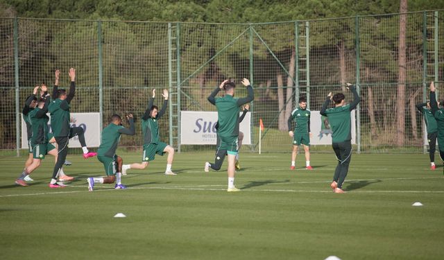 Antalya’nın sakin günlerini kamplar hareketlendirdi