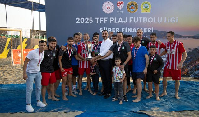 Finali kaybetti, şampiyonluğu aldı. Manavgat Belediyespor Türkiye şampiyonu oldu