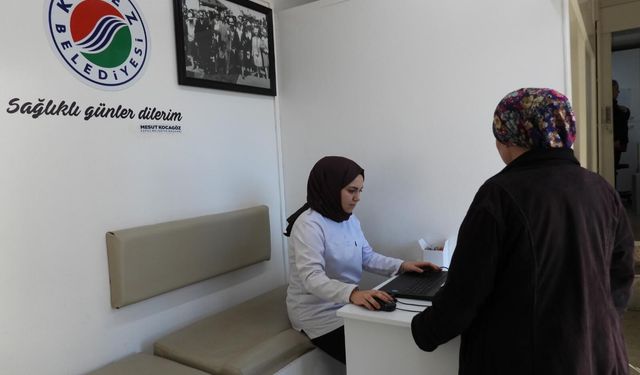 Kepez Belediyesi sağlık dağıttı