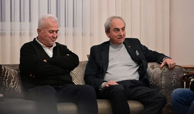 Kepez Belediye Başkanı Mesut Kocagöz’den, Gülşah Durbay’ın ailesine başsağlığı ziyareti
