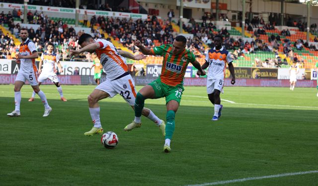 Alanyaspor'dan evinde kritik mağlubiyet 1-2