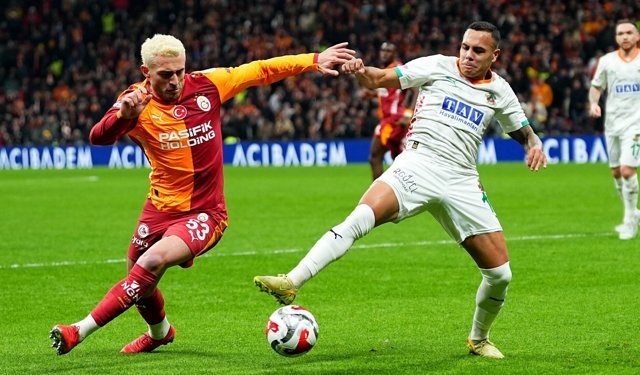 Alanyaspor, Galatasaray karşısında hezimete uğradı 3-1