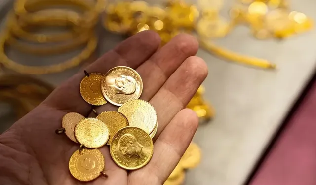 Antalya'da altın piyasası alev aldı! Gram Altın 7 bin TL'yi devirdi