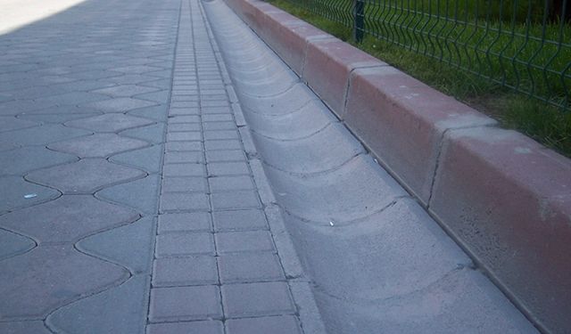 PARKE TAŞI, BORDÜR VE OLUK TAŞI ALINACAK