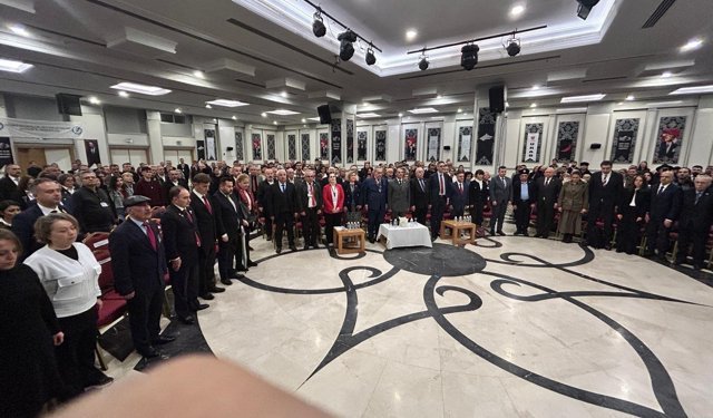 UKAB Partisi Antalya’da gövde gösterisi yaptı