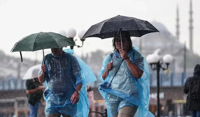 Antalya yeni haftaya ıslak başlayacak! Sağanak yağış ve rüzgar devam edecek