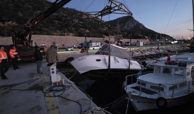 Antalya Balıkçı Barınağı’nda yaşananların ardından teknesini satma kararı aldı