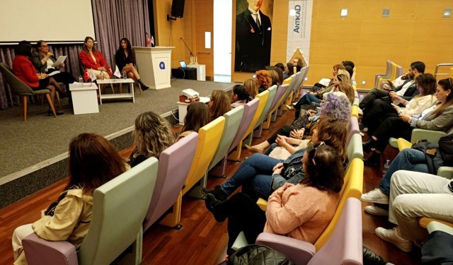 Kadınlardan ‘Cam tavanı kıracağız’ mesajı