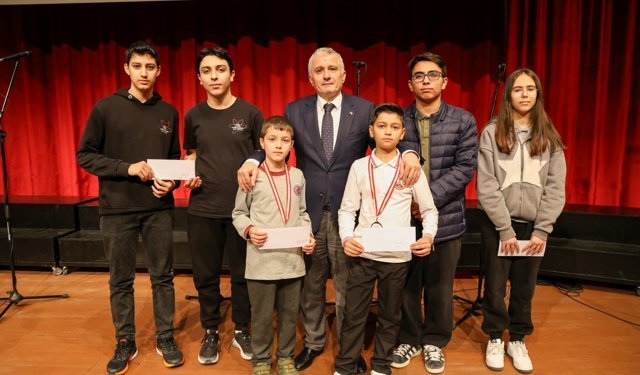 Mehmet Çiçek: “İstiklal Marşı milletimizin bağımsızlık ruhunun ifadesidir”
