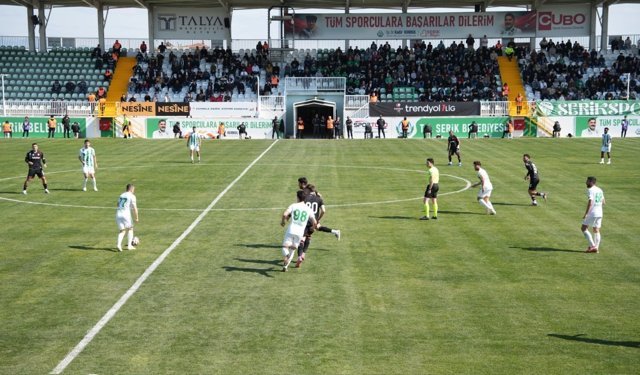 Serikspor kötü gidişi durduramıyor
