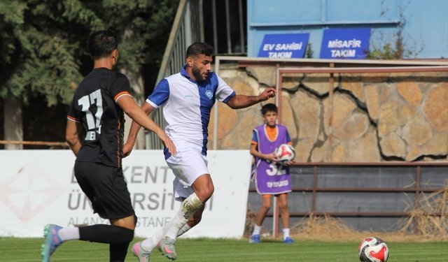 Alanya 1221 FK, taraftarına puanla veda etti