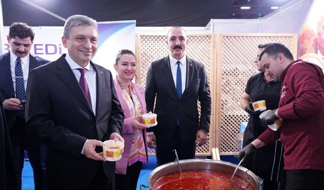 Konyaaltı Belediyesi YÖREX’te yöresel değerlerini tanıttı