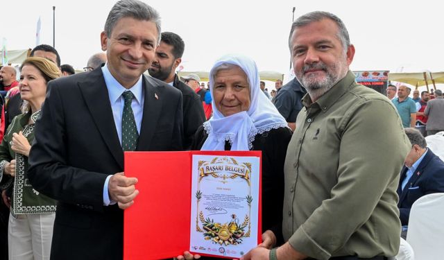 Antalya’da zeytinyağı üreticileri ödüllendirildi