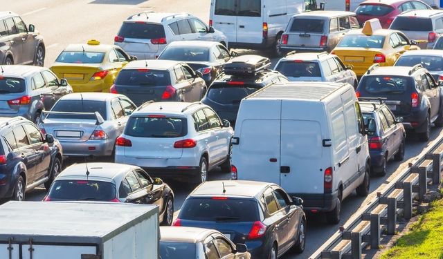 ATSO başkanından trafiğe kesin çözüm! Deniz ulaşımı trafiği de Antalya’yı da rahatlatır