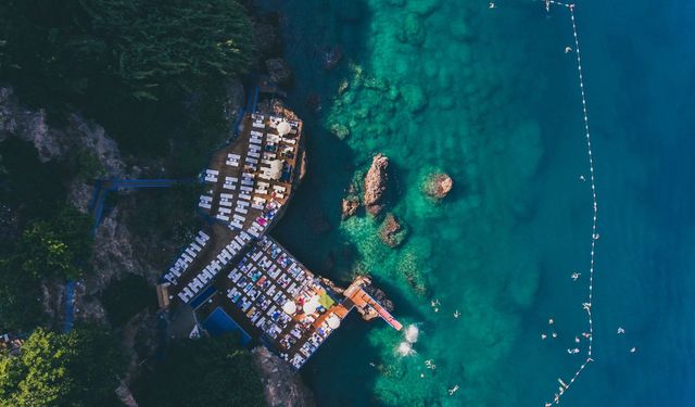 Muratpaşa’daki plajlar saat kaça kadar açık?