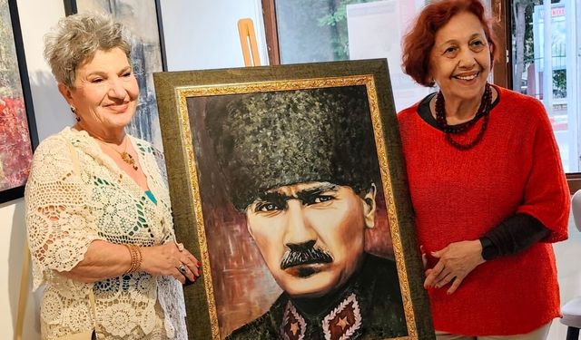 Antalya’da emekli öğretmenden rekor: 100’ü aşkın sergi