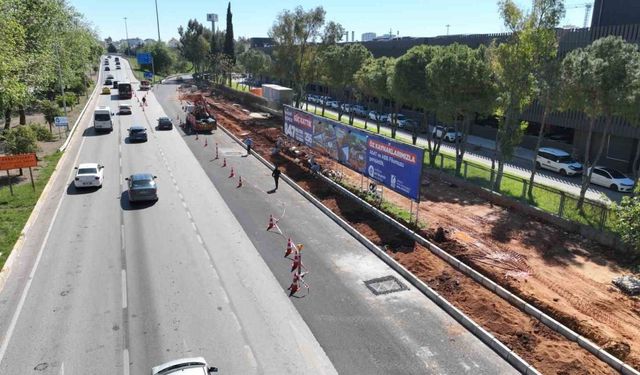 CADDE ÜZERİNDE ŞERİT GENİŞLETME VE BETONARME KÖPRÜ İŞİ YAPILACAK