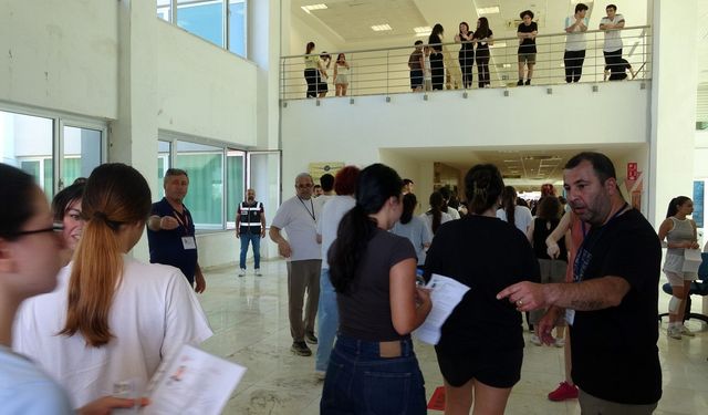 Antalya'da YKS'de ikinci gün heyecanı
