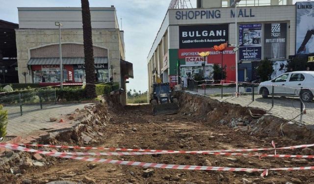 Antalya’daki AVM’de hukuk krizi