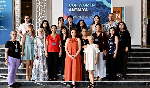 COP Women Antalya’da kadınların iklim politikalarındaki rolü konuşuldu