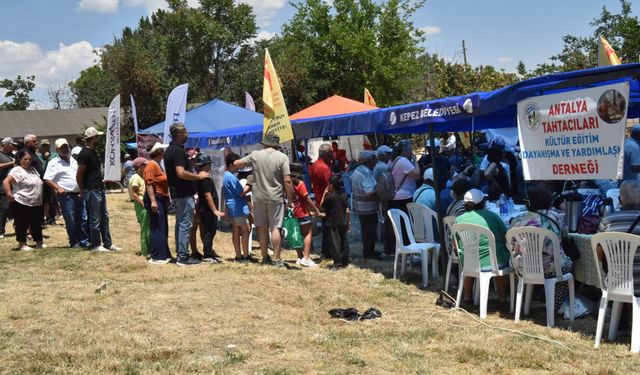 Kepez Belediyesi, Abdal Musa Sultan’ı Anma Etkinliklerinde Gönülleri Isıttı