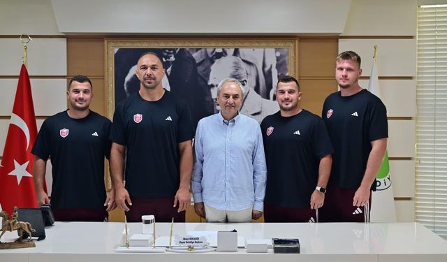 Kepez’in mega starı Ali Gürbüz Kırkpınar’a uğurlandı