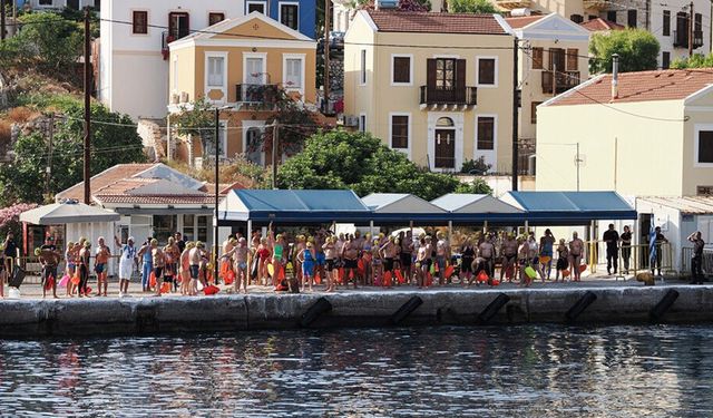 Meis- Kaş Yüzme Yarışı, tarihe kulaç attıracak