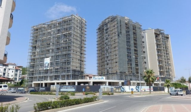Antalya Manavgat’ta işçilerin kavgası büyüdü