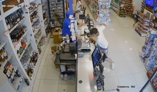 Antalya’da böyle gaspçı görülmedi: İçinde çocuk olan otomobili de kaçırdı