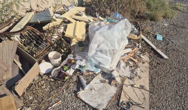 Antalya’da çöp krizi! Belediyeler topu birbirine attı