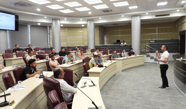 Kepez Belediyesi’nden personele afet eğitimi