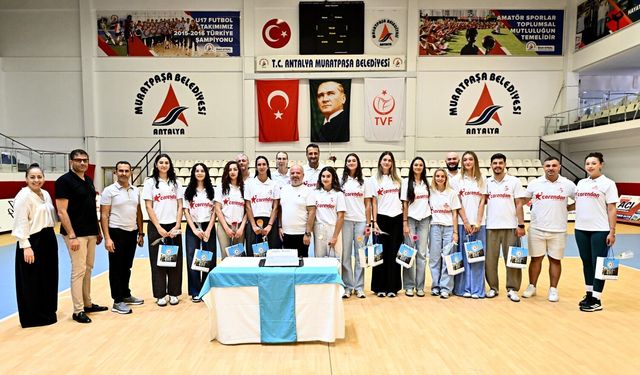 Muratpaşa’nın sultanlarının gözü zirvede