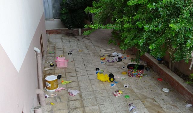 Antalya’da 3 yaşındaki çocuk mahalleliye korku dolu anlar yaşattı