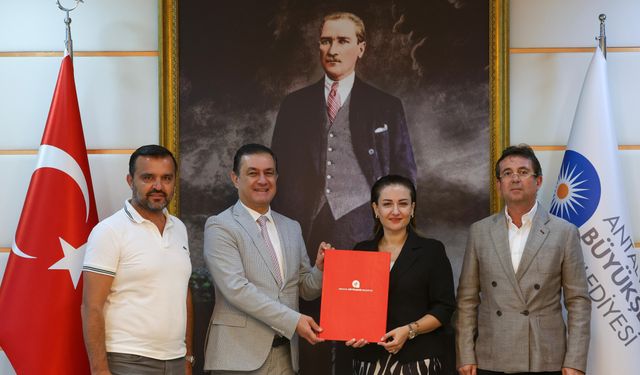 Elmalı Belediye ve Antalya Büyükşehir Belediyesi’nden yağlı güreş protokolü