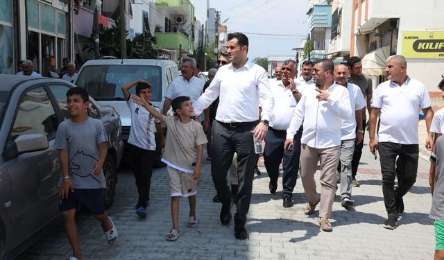 Mersin’de mahallenin pazar yeri talebine ilk adım atıldı
