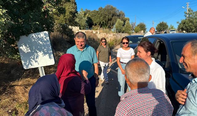 Yeni Parti'li Av. Cavit Arı yangından etkilenen vatandaşları ziyaret etti
