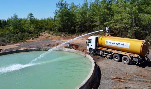 Antalya’da yangının görünmeyen kahramanlarına Kepez’den destek