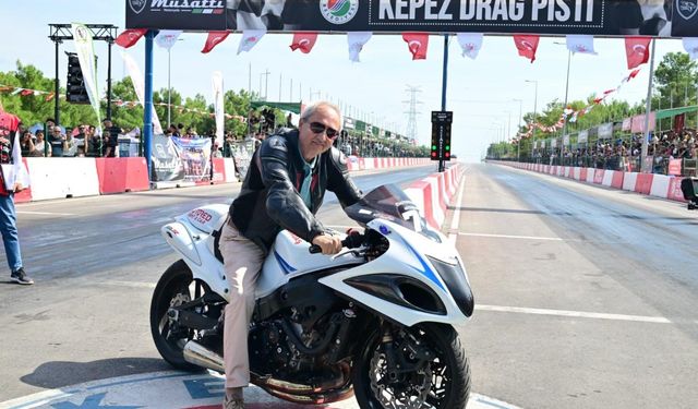 Kepez Belediye Başkanı Mesut Kocagöz Moto Drag heyecanına ortak oldu